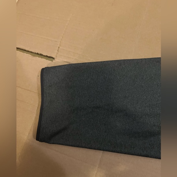 Old Navy Active Knittech Hoodie Jacket - 4XLT - Grey / Black - New with Tags - Picture 4 of 4